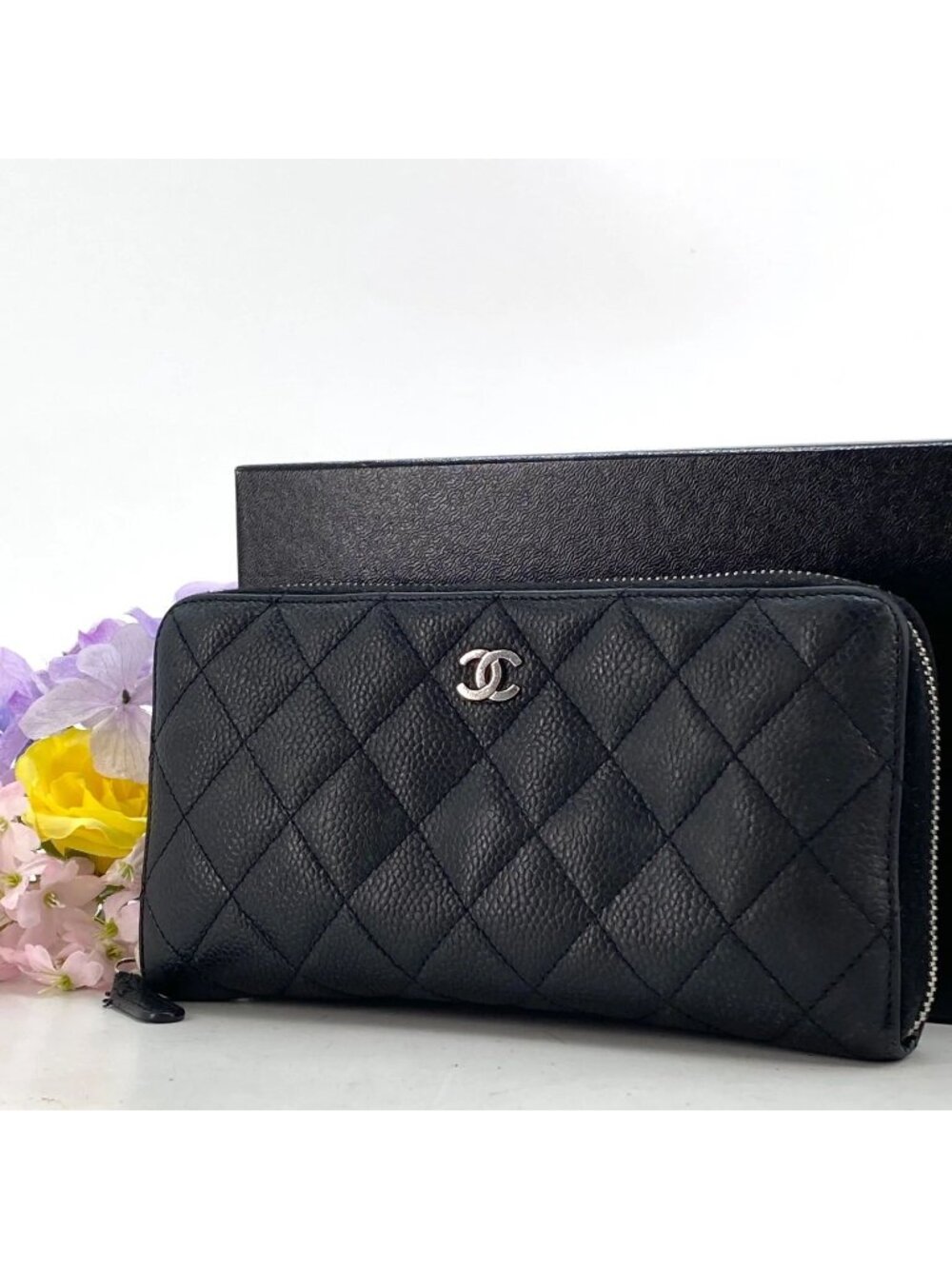 Chanel Wallet Quilted CC Logo Caviar Leather Black Zip Around Card
